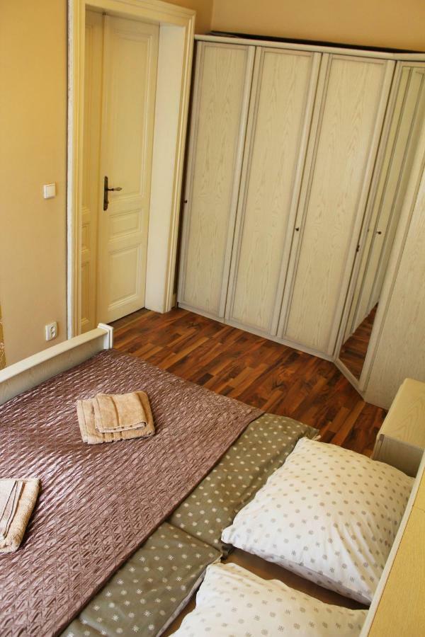 Vintage Apartment 卡罗维发利 外观 照片